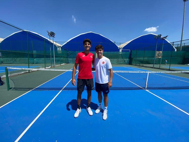 AKDENİZ OYUNLARINDA ALTIN MADALYA KAZANMAK İSTİYORUM