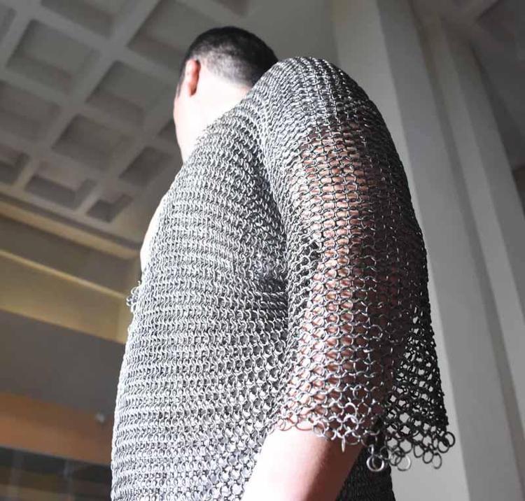 130 BİN HALKADAN OLUŞUYOR