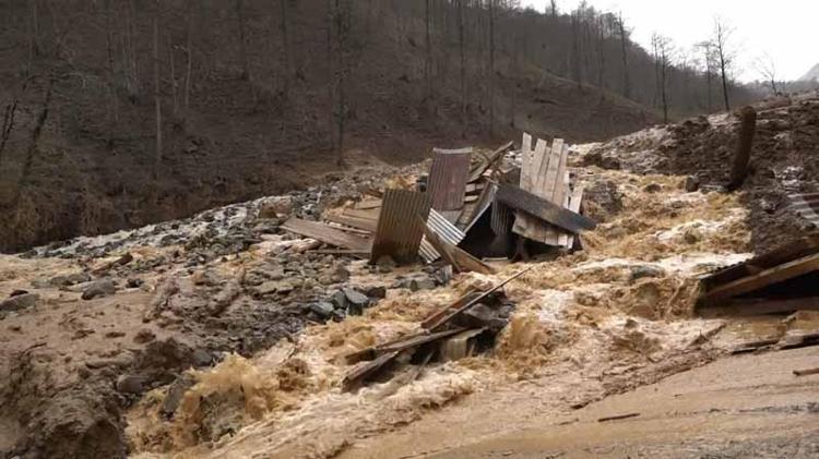 ‘MÜHENDİSLİK HİZMETİ ALMADAN EV YAPMAYIN’