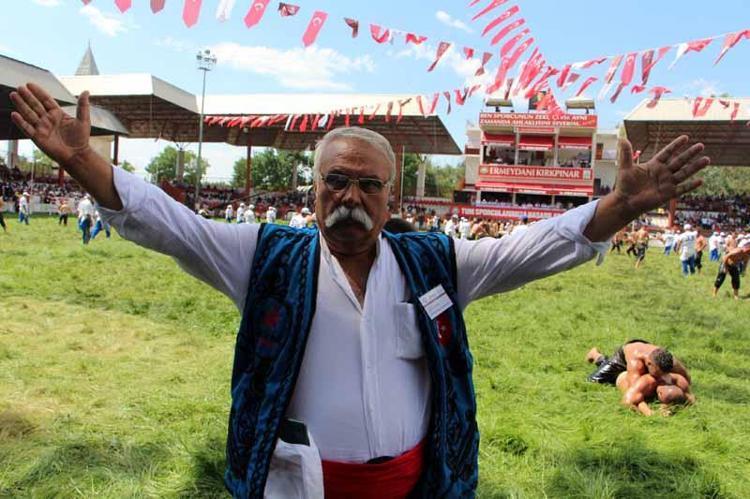 HERKESE 3 KUŞAK NASİP OLMAZ