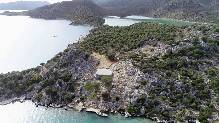 2020DE DE 4 KAÇAK VİLLA YIKILDI