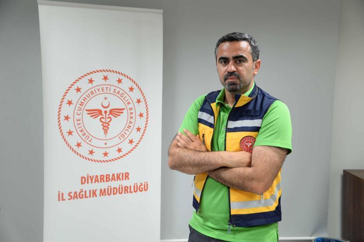 ‘KÖRLEMESİNE DALMAKLA KENDİ HAYATIMIZI RİSKE ATARIZ’