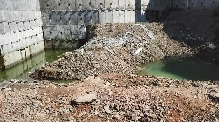 ARKADAŞI TANIK OLARAK DİNLENDİ