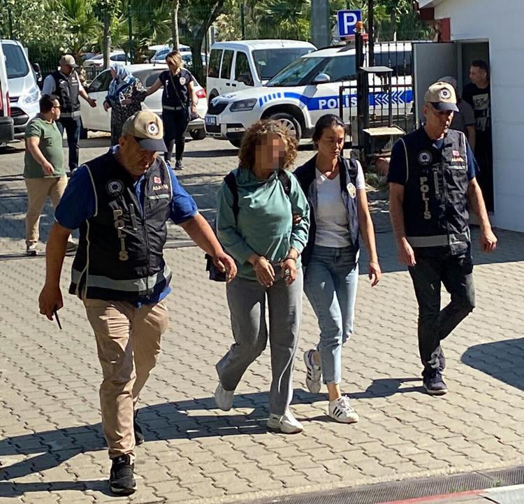 6 ŞÜPHELİ ADLİYEDE