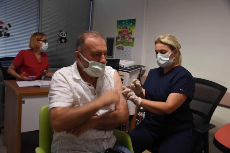 AŞILARIMIZI İHMAL ETMEMELİYİZ