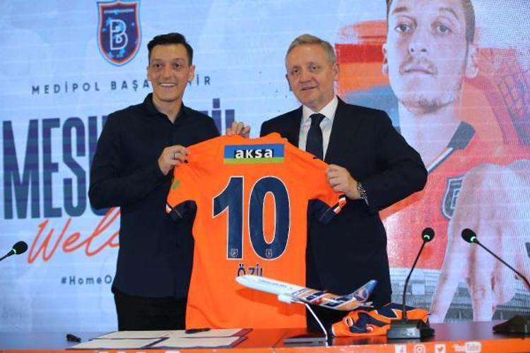 KARİYERİM BOYUNCA HER ZAMAN ZORLUKLARLA BURALARA GELDİM