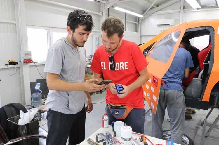 PANKURU BİTİREN İLK VE TEK TÜRK TAKIMIYIZ