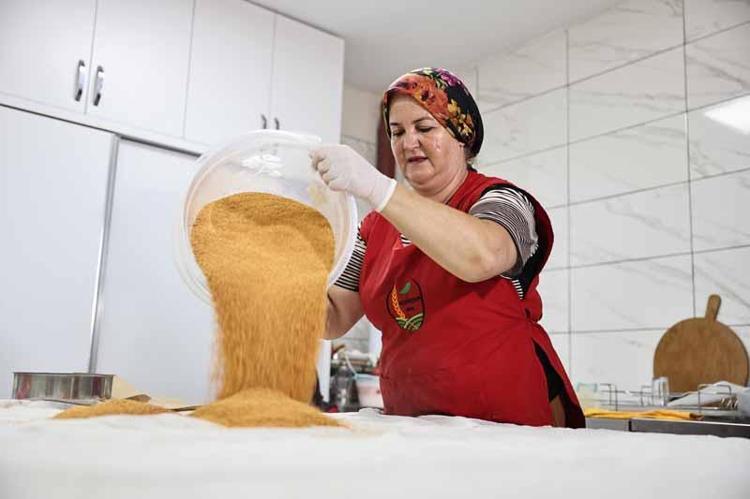 DUYGUSAL GÖRÜŞMEDE GÖZYAŞINI TUTAMADI