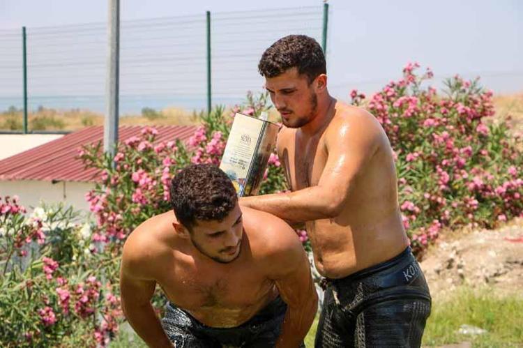 HANGİMİZİN KAZANDIĞI ÇOK ÖNEMLİ DEĞİL