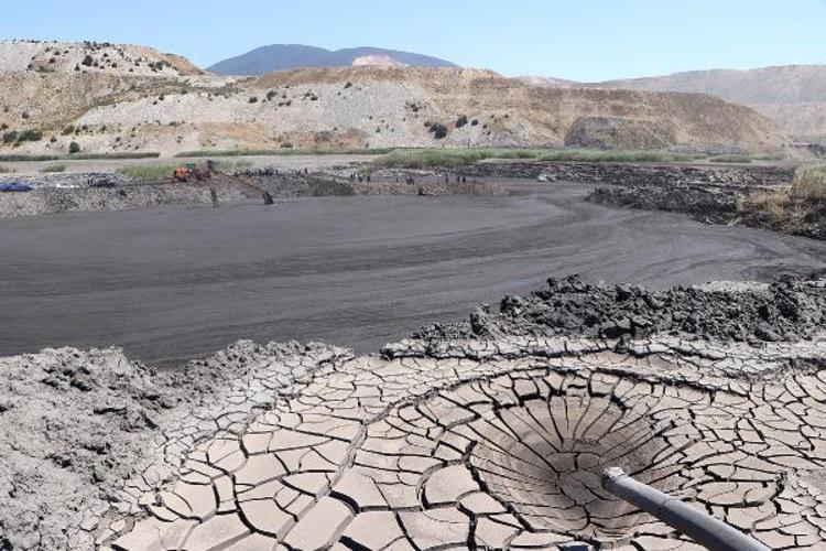 ÇAMUR İÇİN TAHLİYE ÇALIŞMASI​