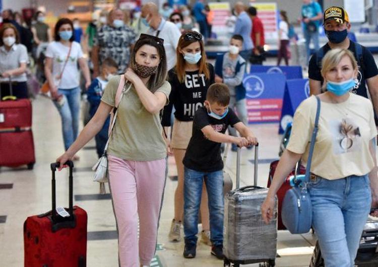 TEMMUZDA RUSLAR, ALMANLARI GEÇTİ