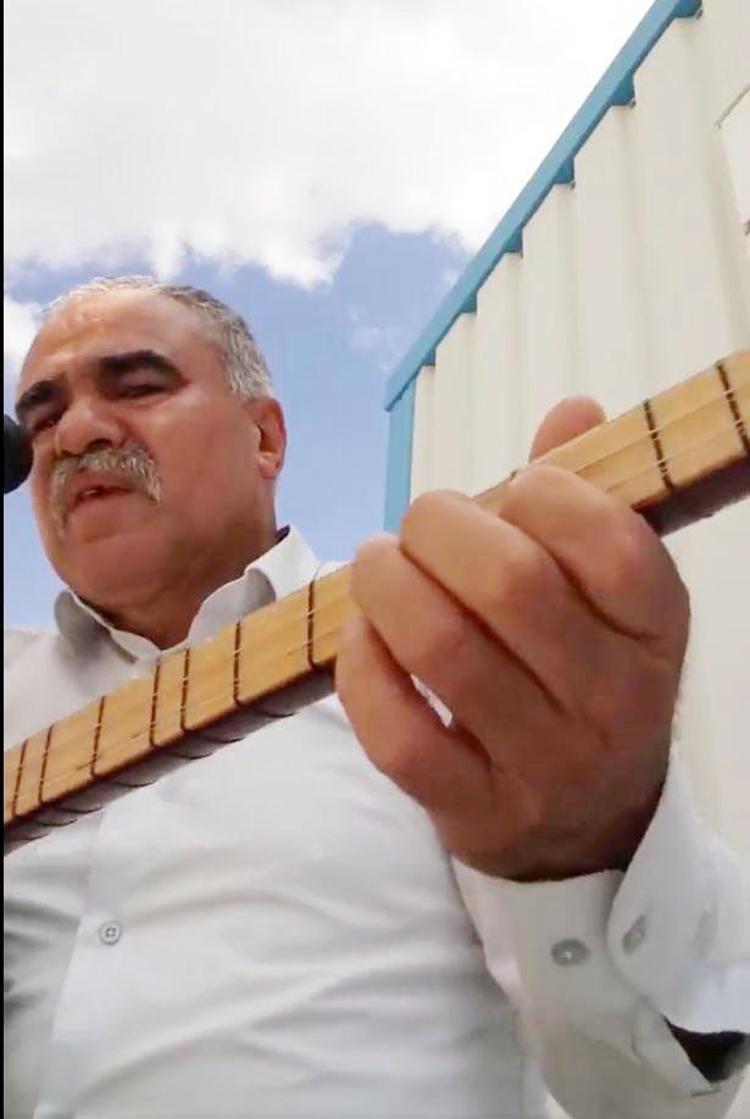 DEMEK Kİ İÇİNE DOĞMUŞ