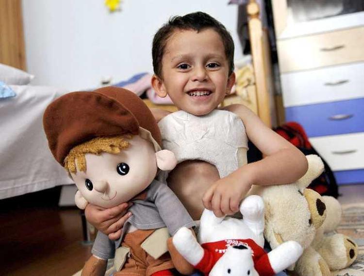 ÜST SINIFLARDAN BASKI GÖRDÜM