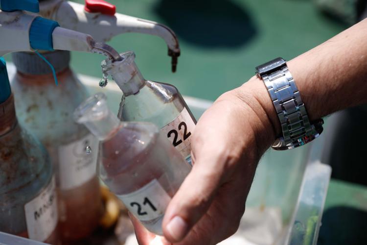 ALT TABAKADA OKSİJEN ŞU AN SIFIR SEVİYESİNDE, HİDROJEN SÜLFÜR TABAKA OLUŞMAYA BAŞLAYABİLİR