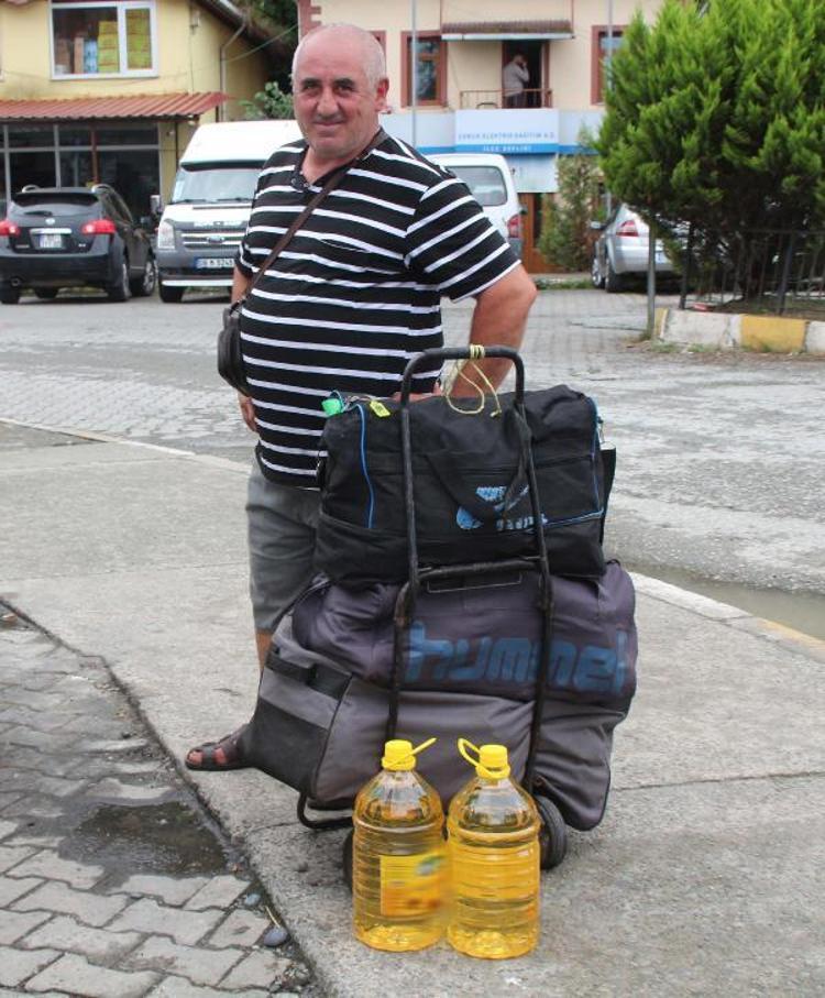 KARINCA TİCARETİ YAPIYORLAR