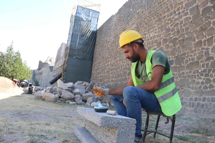 ‘CUMHURİYET TARİHİNİN EN BÜYÜK RESTORASYONLARINDAN BİRİ’