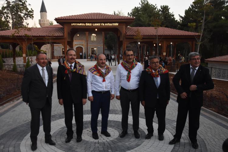 BÜTÜN KAZANIMLAR AKILCI DIŞ POLİTİKA SAYESİNDE OLDU