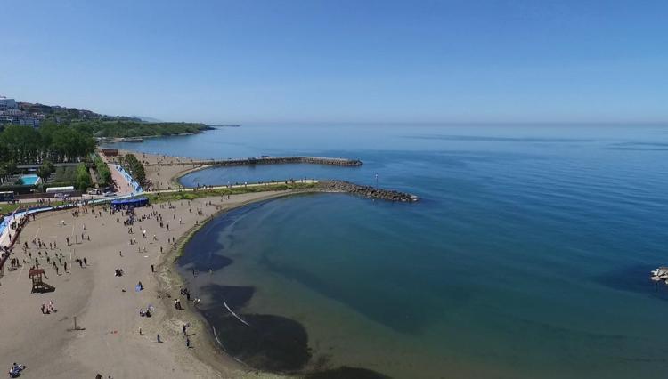 SAHİL ALANLARI GENİŞLİYOR