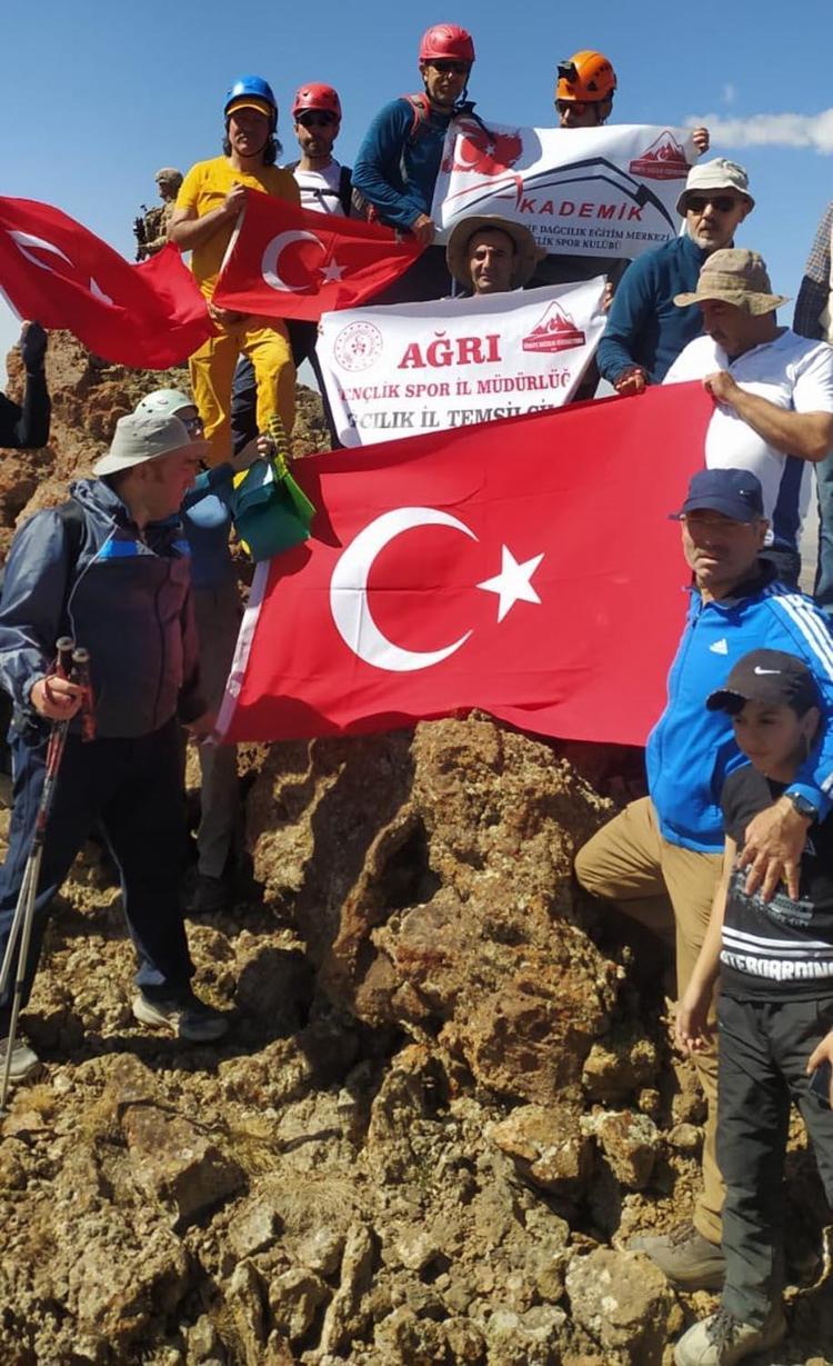 İLK KEZ DÜZENLENDİ