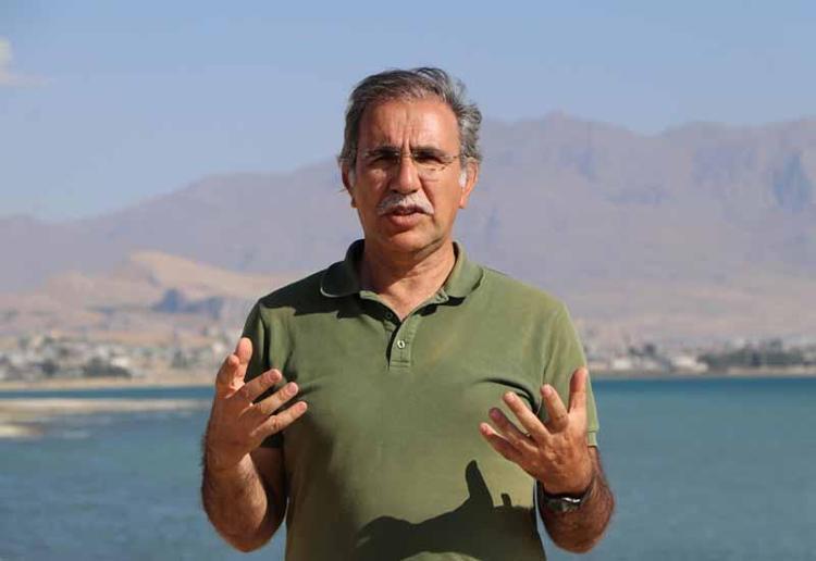 TARİHİ AKDAMAR KİLİSESİ İÇİN TEHDİT OLUŞTURUYOR