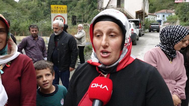 ‘ÇOCUĞUMUN EĞİTİM HAKKINI GERİ İSTİYORUM’