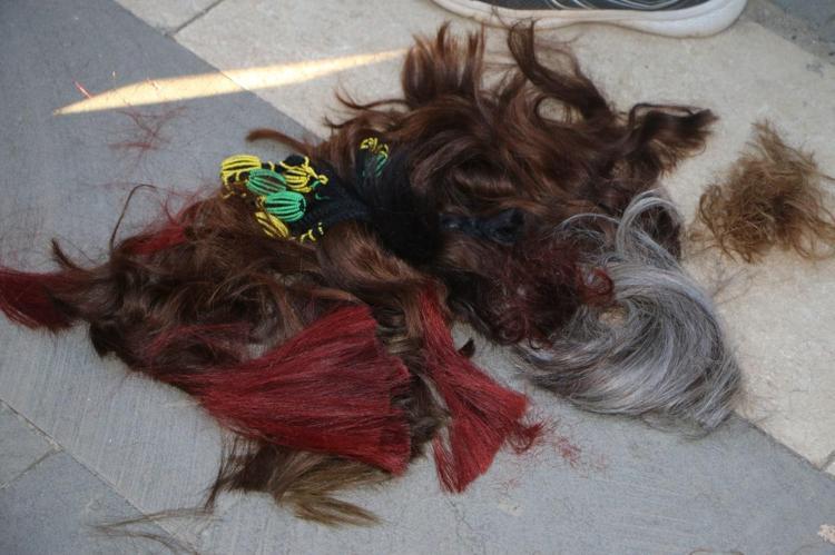 İRANDA ÖZGÜRLÜKLERİ İÇİN DİRENEN KIZ KARDEŞLERİMİZİN YANINDA OLACAĞIZ