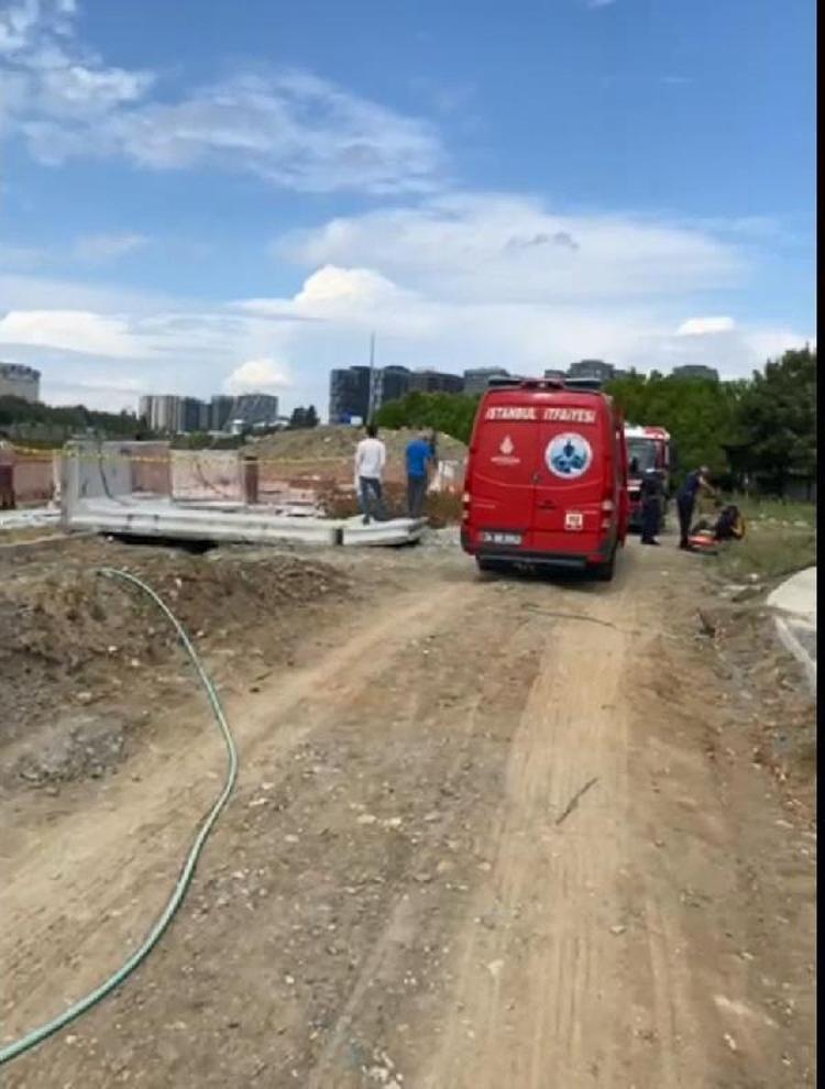 DOMATES TOPLARKEN AĞZI AÇIK BIRAKILAN KUYUNUN İÇİNE DÜŞMÜŞ