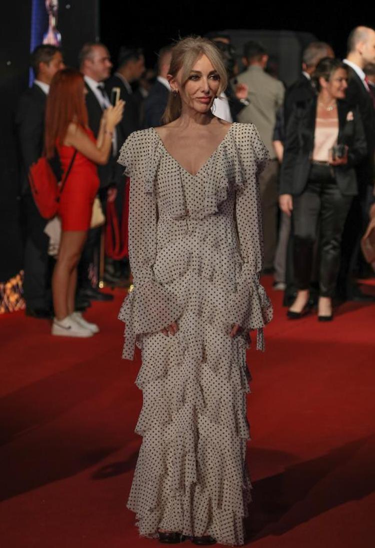 ‘KENDİ KÖKLERİMİZİ EN DOĞRU ŞEKİLDE ANLAMALIYIZ’