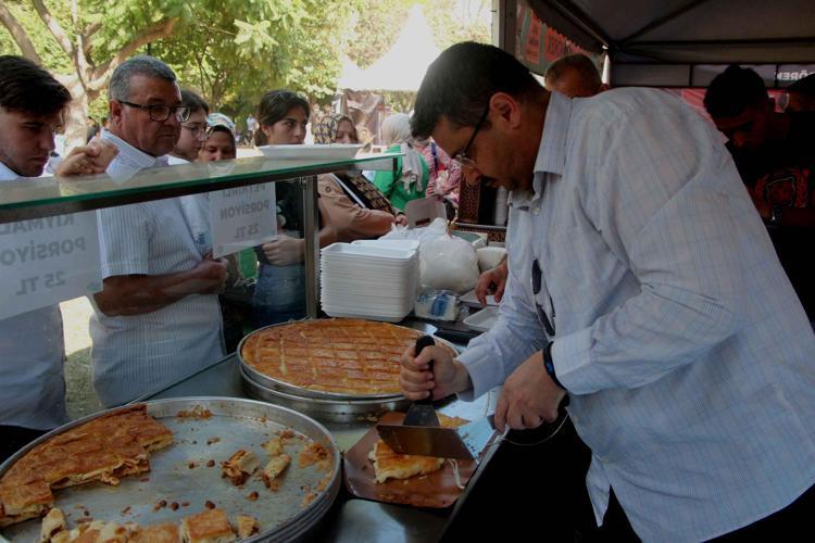 ‘SATIŞLARIMIZ GÜZEL