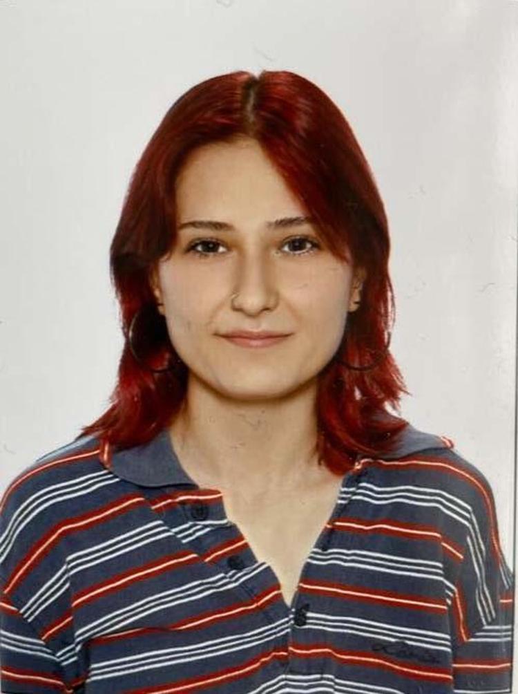 BÜŞRANIN ABLASIYLA KARŞILAŞMIŞ