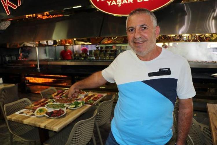 ‘MEZEYLE SALATAYLA GÖZ BOYAMAYA GEREK YOK’