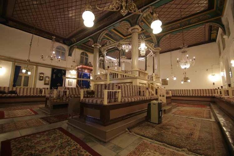 DOĞDUKLARI YERE TURİST OLARAK GELİYORLAR