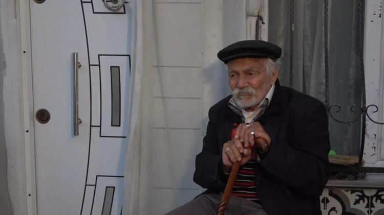 KİRAMIZI ÖDÜYORDUK, EVİ SATTIKLARINI SÖYLEYİP BİZİ KAPI DIŞARI ETTİLER