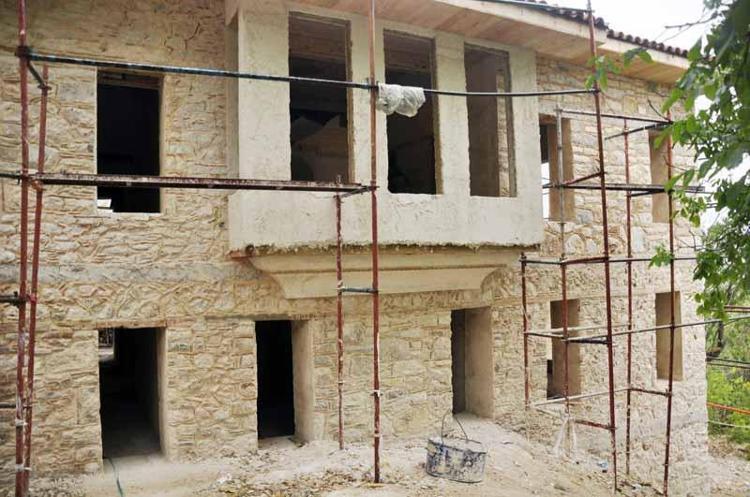 SERDENGEÇTİNİN YAZISI KORUNACAK