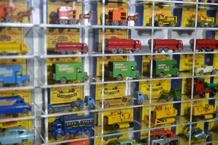 200 BİN DOLARLIK KOLEKSİYON