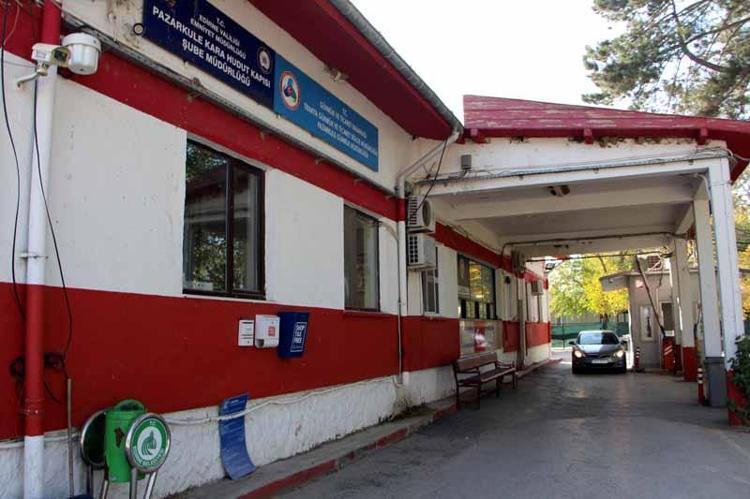 KOMŞU KAPILARDA BU MODERNİZASYONU GÖREMİYORUZ