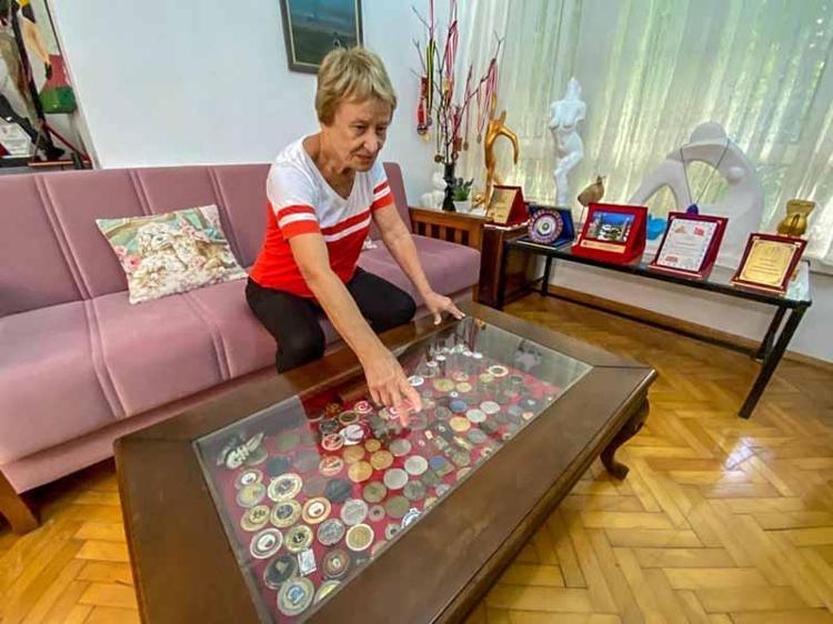 ÇABASI TÜM KADINLARIMIZA ÖRNEK