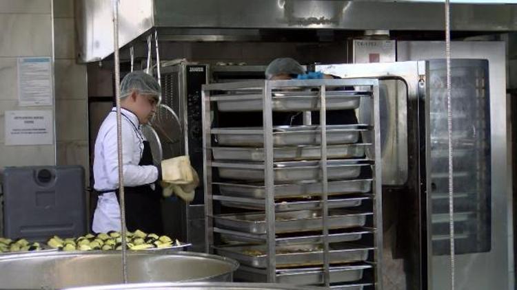 KAYIT SIRASINDA VELİLERE HESAP AÇIN DİYORUZ