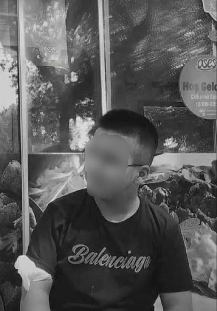 KÜFÜR EDİNCE KENDİMİ TUTAMADIM’