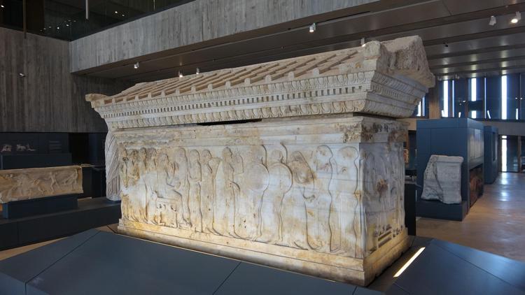 TROYA MÜZESİ, BU NOKTADA MERKEZ GİBİ