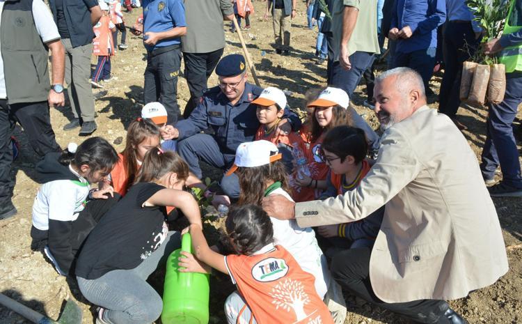 ORMAN YANGINI ŞEHİTLERİNE SÖZ VERİLDİ