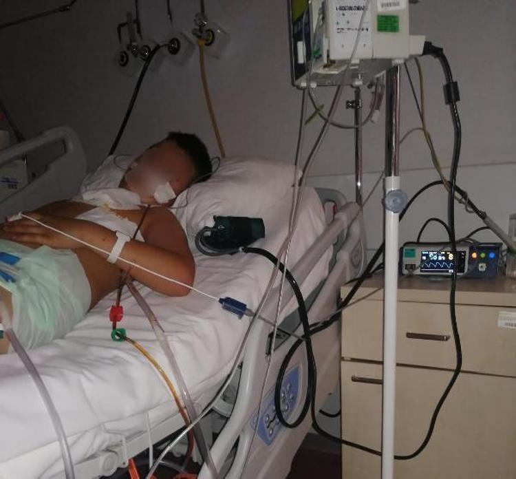 YEMEK BORUSU PARÇALANDI