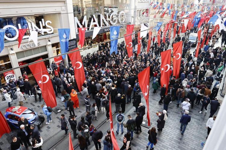 “BİRLİK VE DAYANIŞMA İÇERİSİNDE OLDUĞUMUZU BELİRTİYORUM”