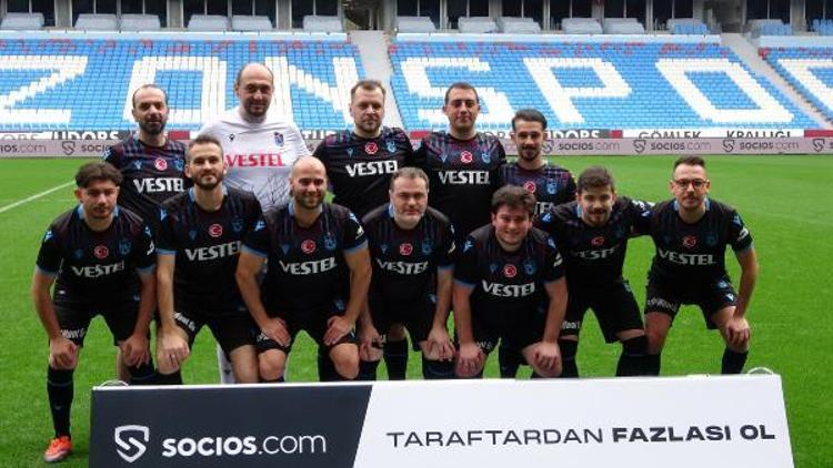 MADALYA VE PLAKET TAKDİM EDİLDİ