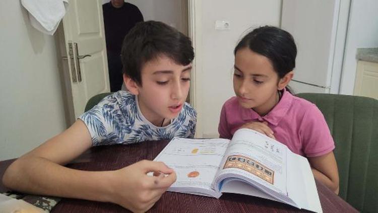 ‘BİZ ONLARIN GÖZLERİ, ELLERİ AYAKLARI OLDUK’