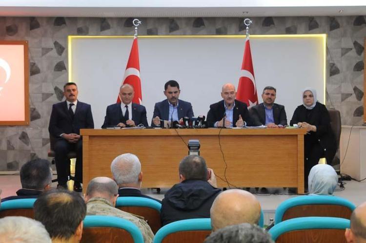 DEPREMDE EVİ VE EŞYASI HASAR GÖRENLERE MADDİ YARDIM YAPILACAK