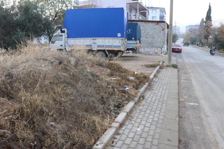 PSİKOLOJİK TEDAVİ GÖRÜYOR