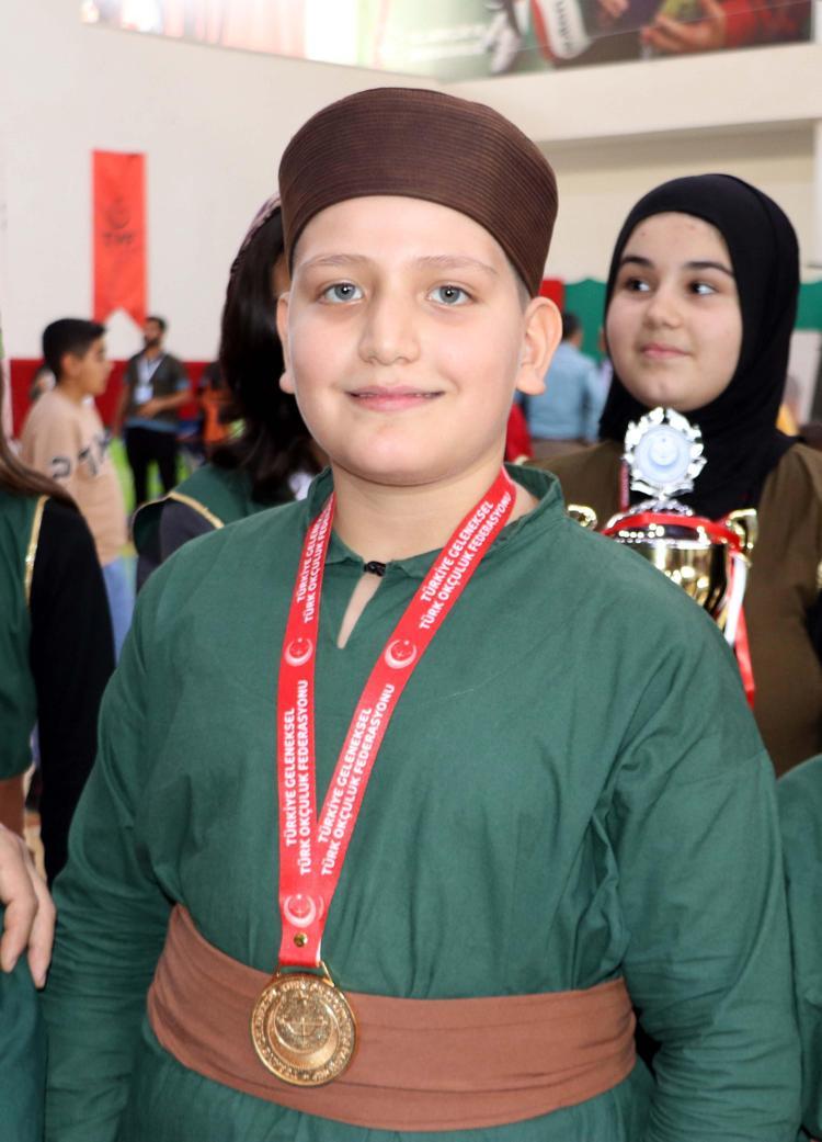 ‘HEDEFİM DÜNYA BİRİNCİSİ OLMAK’