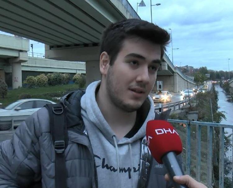 BAKINCA DOĞAL OLMADIĞI ÇOK BARİZ