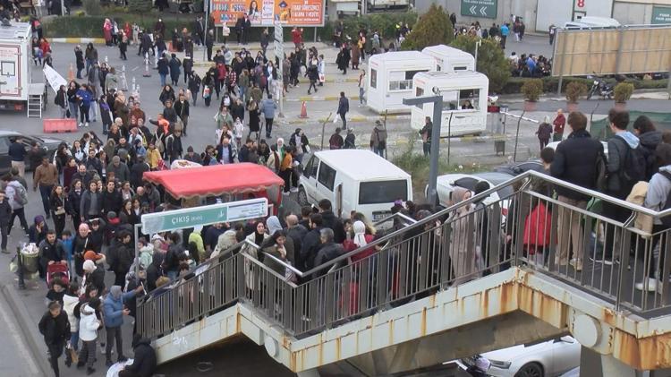 SANKİ BÜTÜN İSTANBUL BURAYA GELİYOR GİBİYDİ